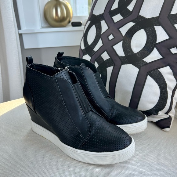 Mia Wedge Black Shoes Size 7.5 - Picture 2 of 6